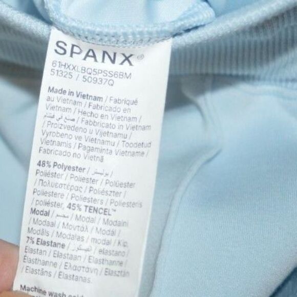 Spanx AirEssentials Luxe Straight Leg Pull On Pant Pintuck Sky Blue 50937R Med - Picture 6 of 9